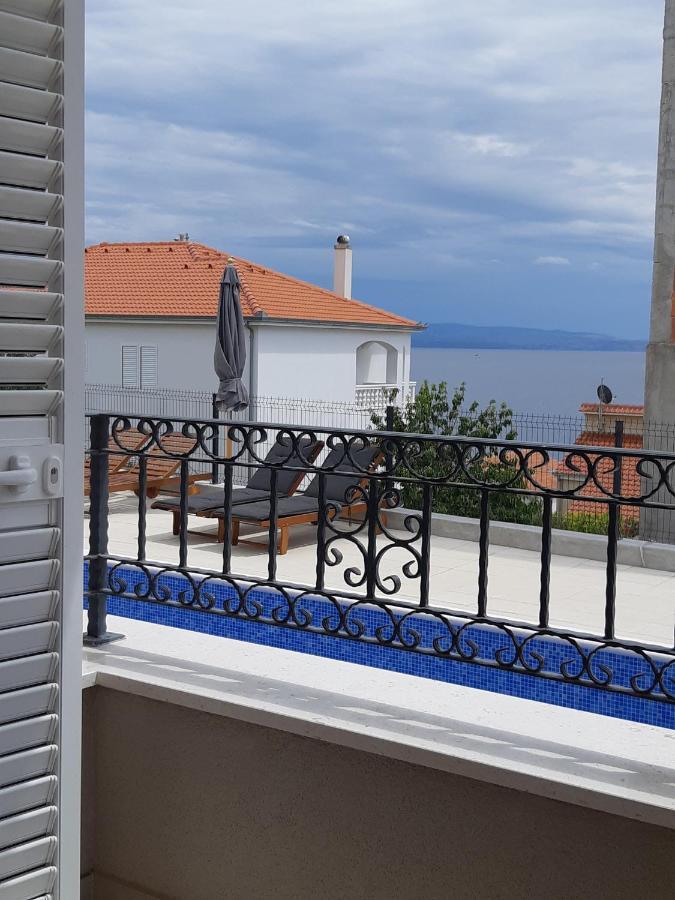 Apartment Lizzi. Трогир Экстерьер фото
